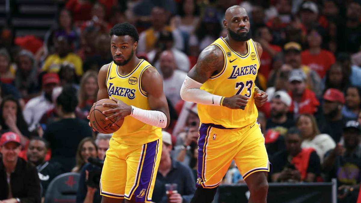 米兰官网_米兰官网_数据查询通道：ESPN记者：湖人队内部人士暗示詹姆斯父子可能一起转投新球队（封面配图）